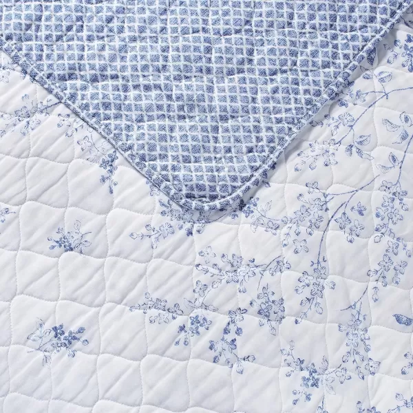 Laura Ashley Home - Twin Quilt Set, Reversible Cotton Bedding with Matching Sham, Pre-Washed Home Decor for Added Softness 