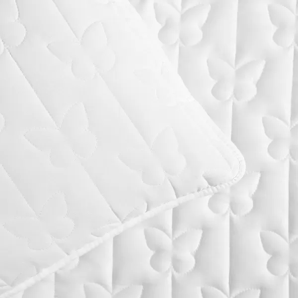 Laura Ashley Kids - Twin Quilt Set, Reversible Kids Bedding with Matching Sham, Ideal for Toddler Bedding Set 