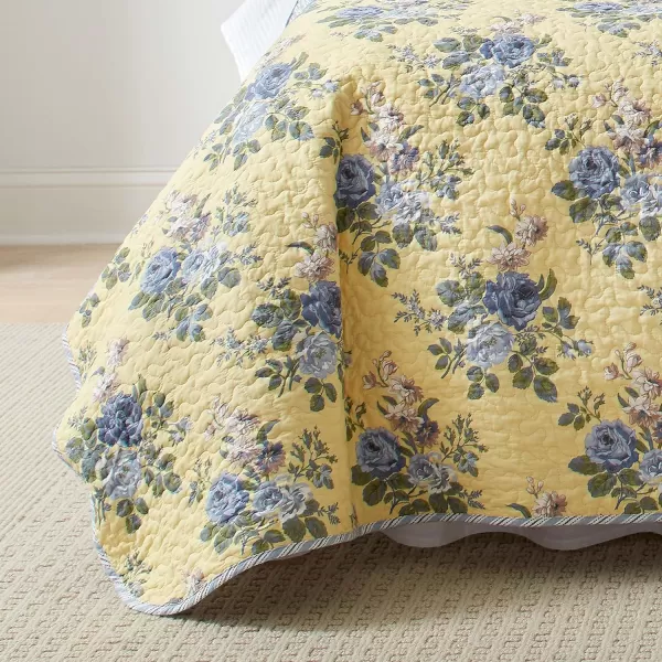 Laura Ashley Linley Collection Quilt Set-100% Cotton, Reversible, Lightweight &amp; Breathable Bedding, Pre-Washed for Added Softness, Queen, Pale Yellow