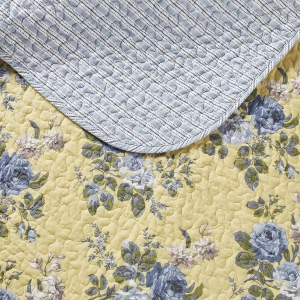 Laura Ashley Linley Collection Quilt Set-100% Cotton, Reversible, Lightweight &amp; Breathable Bedding, Pre-Washed for Added Softness, Queen, Pale Yellow