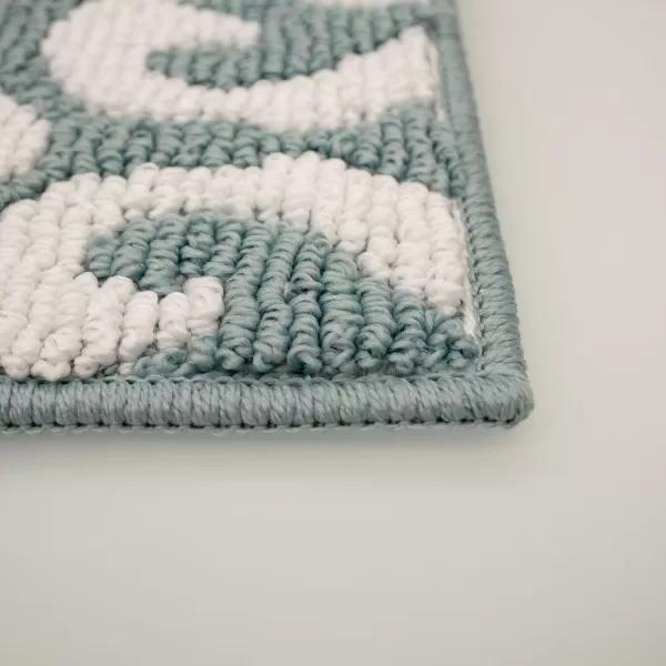 Laura Ashley Mayhew Accent Rug, 36"x60", Light Grey/White