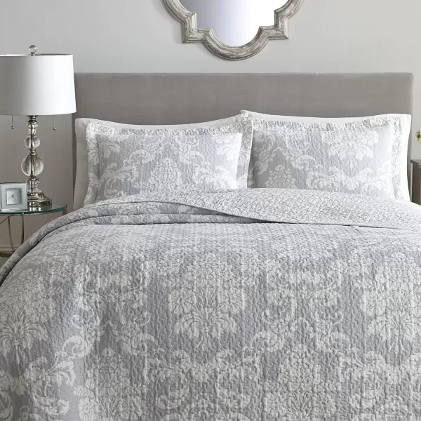 Laura Ashley- Queen Quilt Set, Cotton Reversible Bedding Set with Bonus Pillow Cover, All Season Cottage Home Décor 