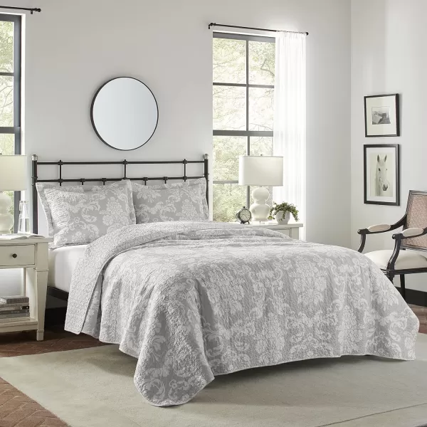 Laura Ashley- Queen Quilt Set, Cotton Reversible Bedding Set with Bonus Pillow Cover, All Season Cottage Home Décor 