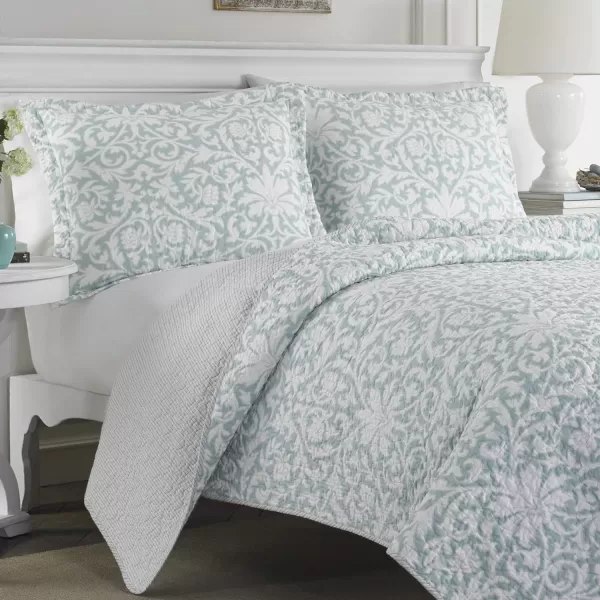 Laura Ashley - Queen Quilt Set, Reversible Cotton Bedding with Matching Shams, Lightweight Home Decor for All Seasons 
