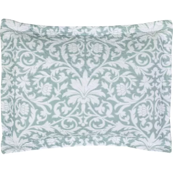 Laura Ashley - Queen Quilt Set, Reversible Cotton Bedding with Matching Shams, Lightweight Home Decor for All Seasons 