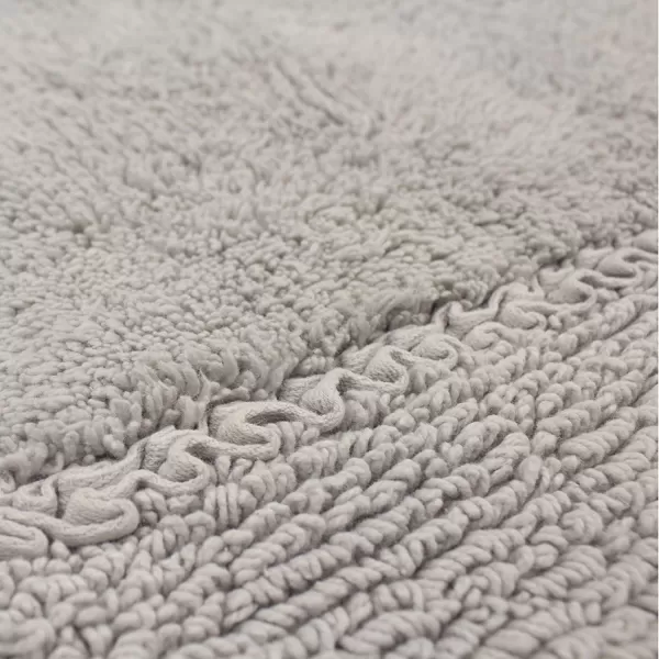 Laura Ashley Ruffle Cotton 2-Piece Bath Rug Set, Ivory