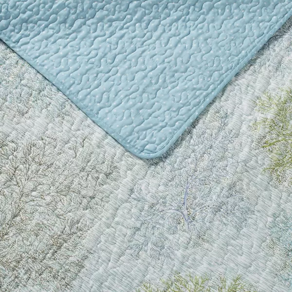 Laura Ashley Saltwater Collection Quilt Set-100% Cotton, Reversible, All Season Bedding with Matching Shams, Pre-Washed for Added Softness, Queen, Blue, 3 Count