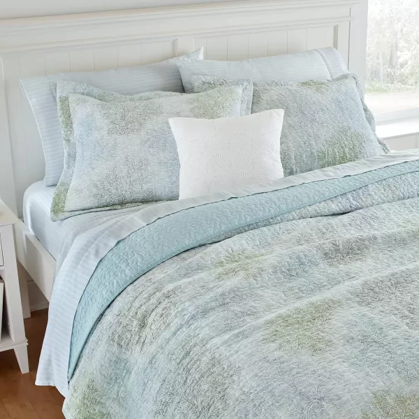 Laura Ashley Saltwater Collection Quilt Set-100% Cotton, Reversible, All Season Bedding with Matching Shams, Pre-Washed for Added Softness, Queen, Blue, 3 Count