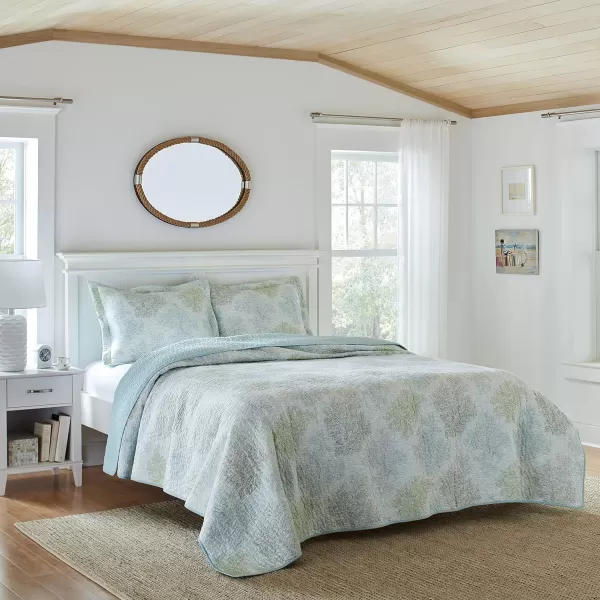 Laura Ashley Saltwater Collection Quilt Set-100% Cotton, Reversible, All Season Bedding with Matching Shams, Pre-Washed for Added Softness, Queen, Blue, 3 Count