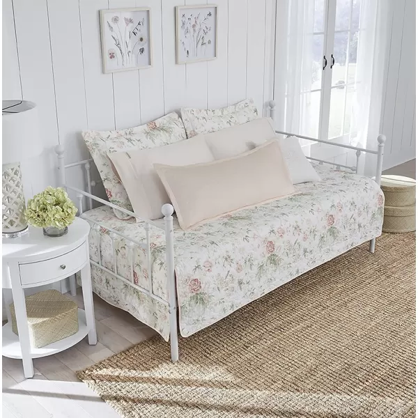 Laura Ashley - Twin Quilt Set, Reversible Cotton Bedding with Matching Sham, Lightweight Home Decor for All Seasons 