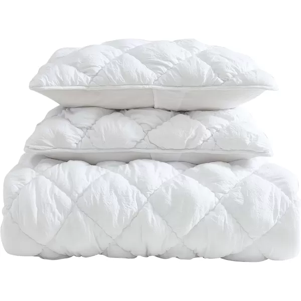 Laura Ashley- Twin Quilt Set, Solid Bedding Set Including Sham, All Season Farmhouse Home Décor 