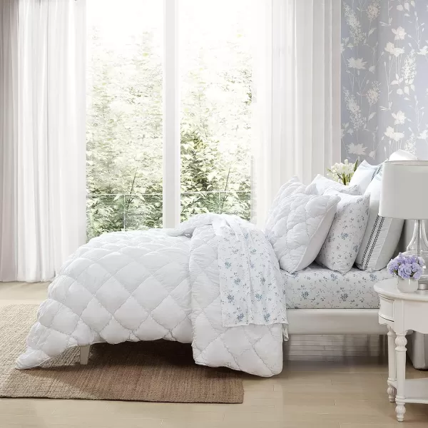 Laura Ashley- Twin Quilt Set, Solid Bedding Set Including Sham, All Season Farmhouse Home Décor 