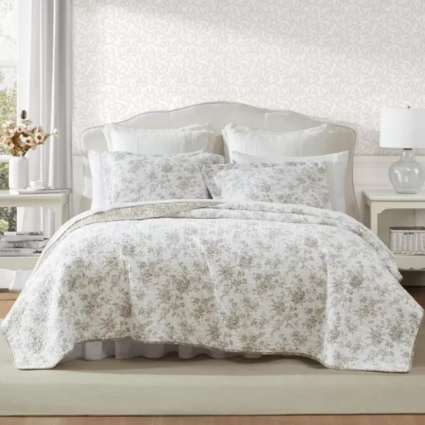 Laura Ashley Home - Queen Quilt Set, Reversible Floral Cotton Bedding with Matching Shams, Home Decor for All Seasons 
